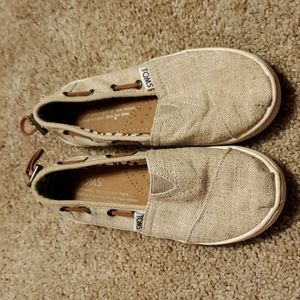 TOMS